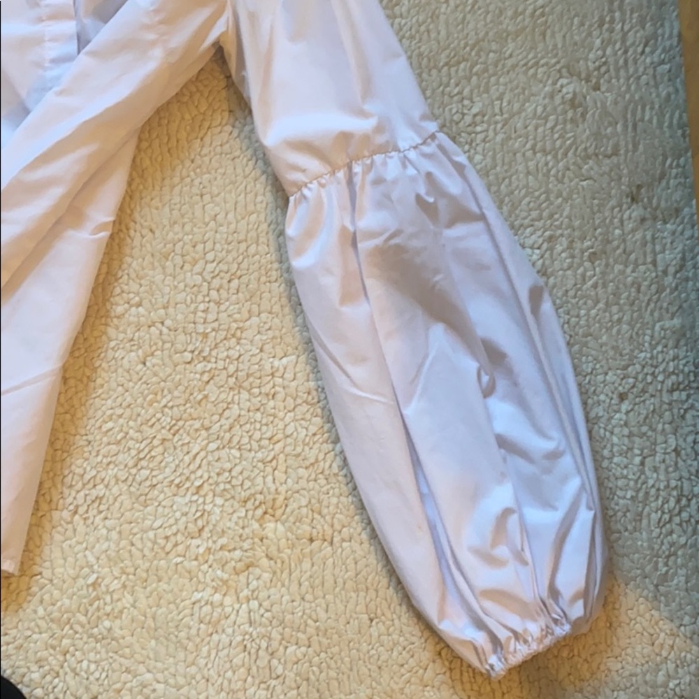 Button Down White Blouse With Bubble Sleeve Detail - image 4